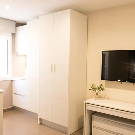 Living4malaga Centro Historico Y Playa Apartment *