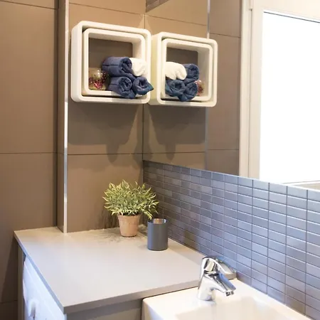 Apartment Living4malaga Centro Historico Y Playa *